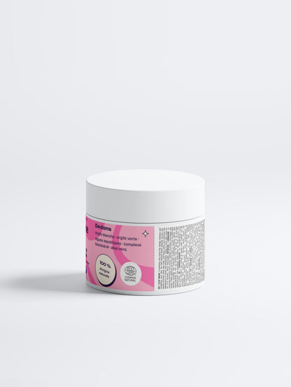 Masque à l'argile pour les pores et les points noirs